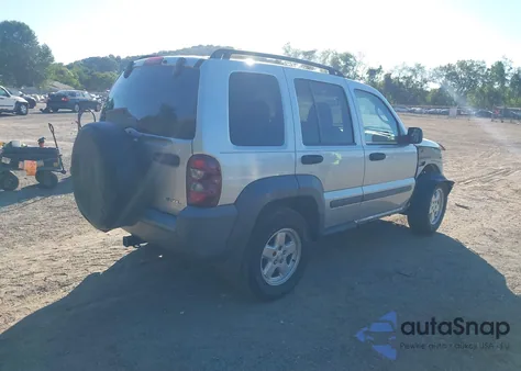 2005 Jeep Liberty Sport z USA, uszkodzony, nr VIN 1J4GL48K95W553781